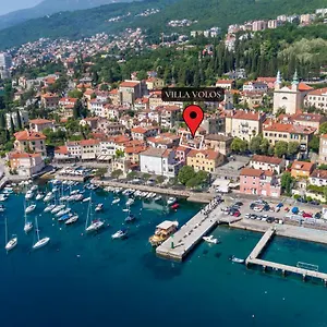 Volos With Roof Terrace, Sea View, Free Private Parking Abbázia